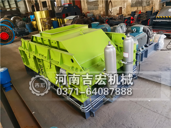 鵝卵石對(duì)輥破碎機(jī)